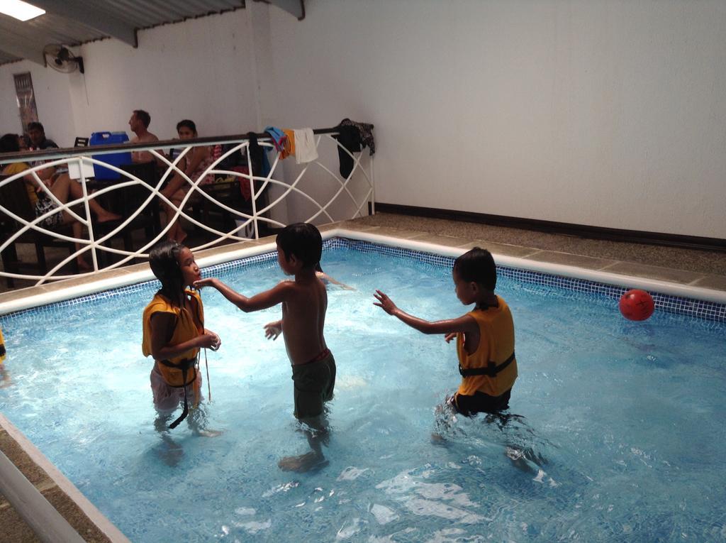 Balay Tuko Garden Inn Puerto Princesa Екстер'єр фото